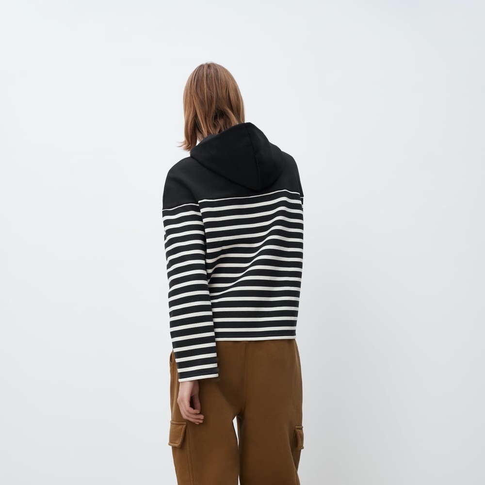 Zara hooded sweatshirt - Picture 2 of 9